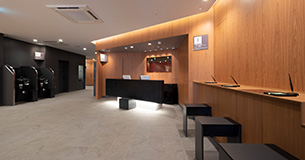 Lobby/Front Desk